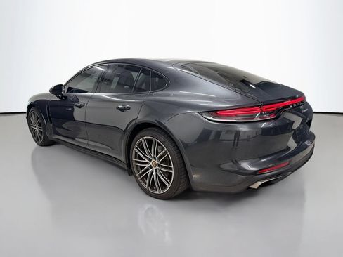 Certified 2021 Porsche Panamera image 3