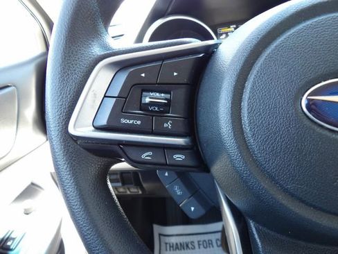 Used 2019 Subaru Outback 2.5i AWD/4WD image 17