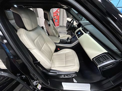 Used 2020 Land Rover Range Rover Sport HSE image 40