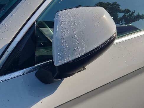 Used 2023 Audi Q5 2.0T Premium image 9