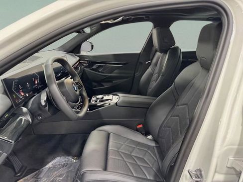 New 2026 BMW 530i xDrive w/ Premium Package AWD/4WD image 26