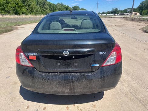 Used 2012 Nissan Versa SV w/ Convenience Pkg FWD image 7