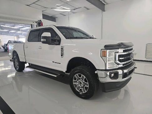 Used 2022 Ford F250 Lariat w/ Lariat Value Package image 1
