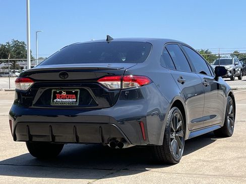 Used 2024 Toyota Corolla SE FWD image 4