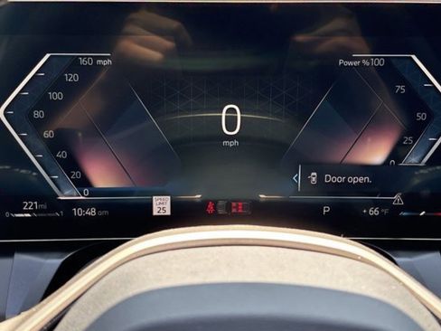 Used 2025 BMW X3 xDrive30i w/ Convenience Package image 21