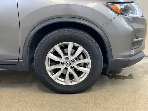 Used 2020 Nissan Rogue SV AWD/4WD image 4