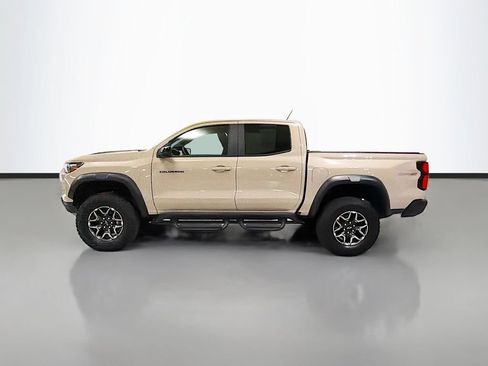 Used 2023 Chevrolet Colorado ZR2 w/ ZR2 Convenience Package III AWD/4WD image 6