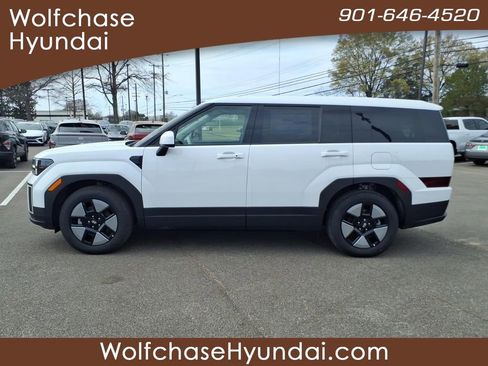 New 2026 Hyundai Santa Fe SE image 2