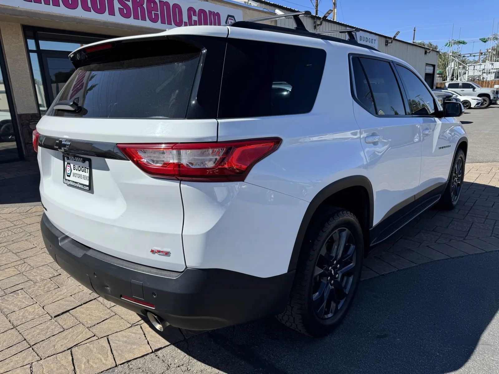 Used 2019 Chevrolet Traverse RS w/ LPO, 'HIT The Road' Package AWD/4WD image 2