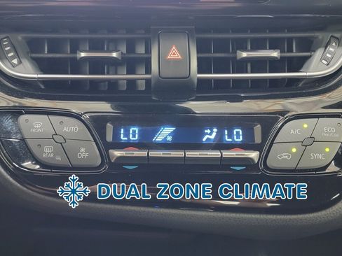 Used 2019 Toyota C-HR LE FWD image 23