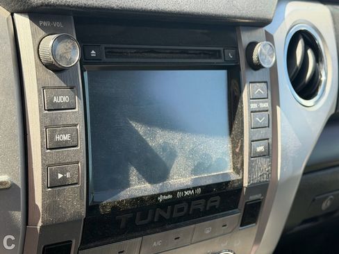 Used 2016 Toyota Tundra SR5 w/ SR5 Upgrade Package image 10