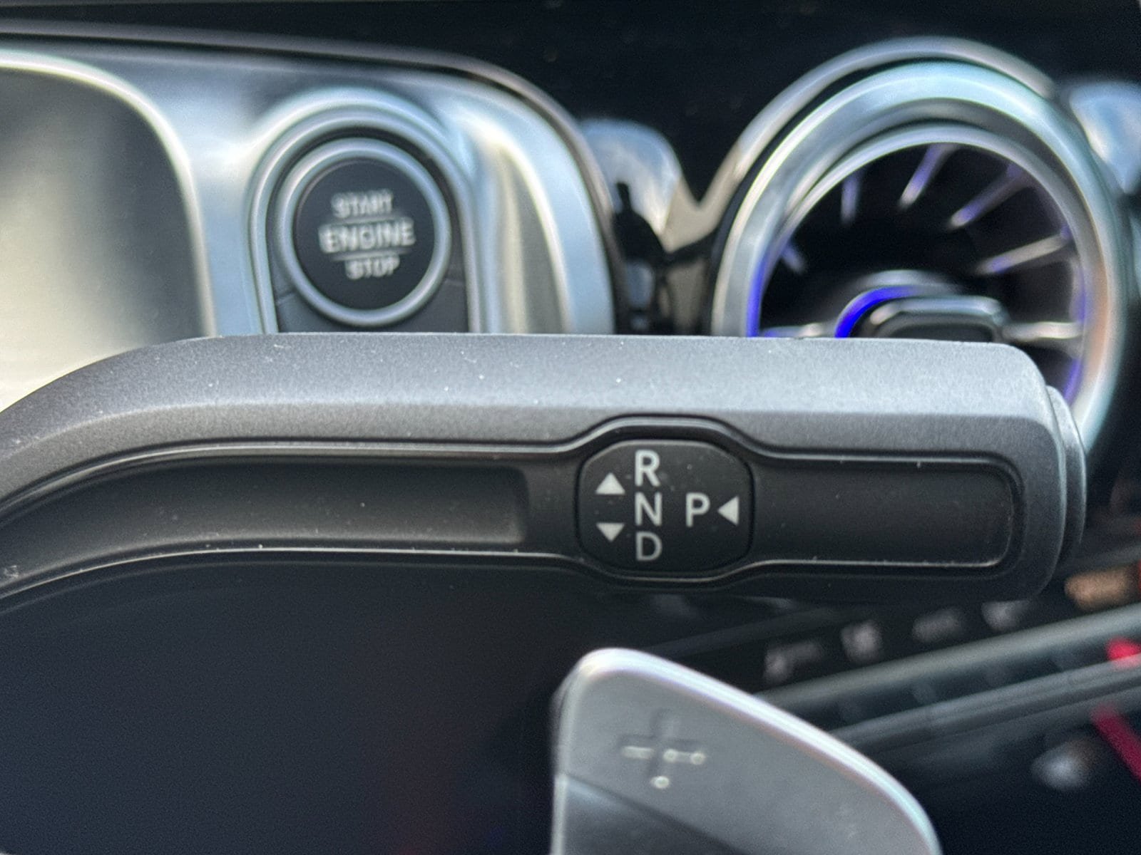 Used 2023 Mercedes-Benz GLB 250 4MATIC image 20