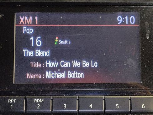 Used 2018 Nissan Rogue Sport S w/ S Appearance Package image 25