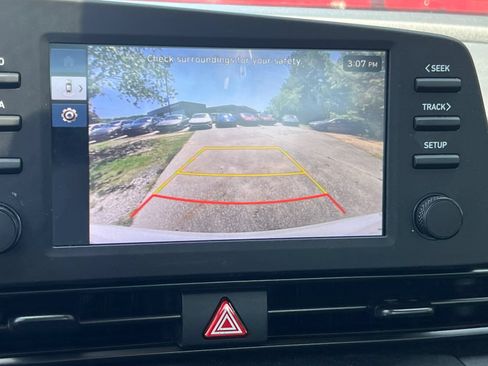 Certified 2025 Hyundai Elantra Sport FWD image 27