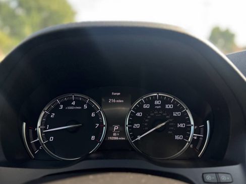 Used 2017 Acura MDX FWD image 18