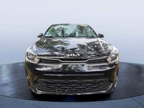 Used 2023 Kia Rio LX FWD image 2