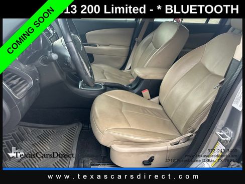Used 2013 Chrysler 200 Limited FWD image 7