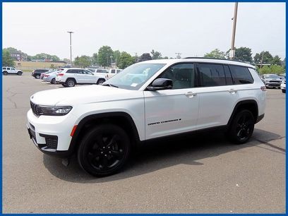 Used 2022 Jeep Grand Cherokee L Laredo