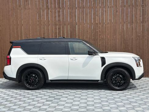Used 2025 Nissan Armada PRO-4X AWD/4WD image 16