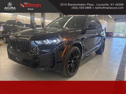 Used 2025 BMW X5 xDrive40i w/ M Sport Package AWD/4WD image 1