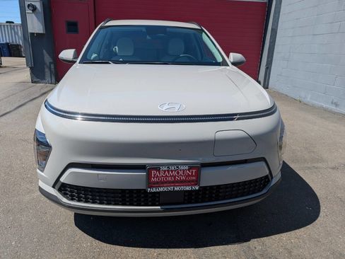 Used 2024 Hyundai Kona SEL FWD image 7