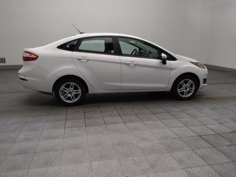 Used 2018 Ford Fiesta SE FWD image 10