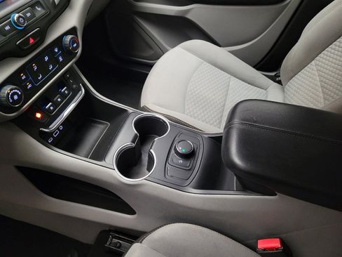 Used 2019 GMC Terrain SLE FWD image 26