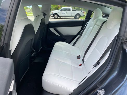 Used 2018 Tesla Model 3 Performance image 35