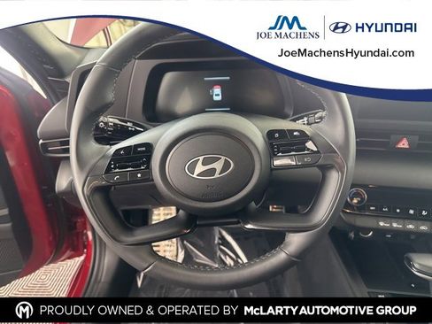 Certified 2025 Hyundai Elantra Sport image 28