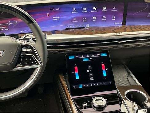 New 2025 Cadillac Escalade Sport Platinum image 16