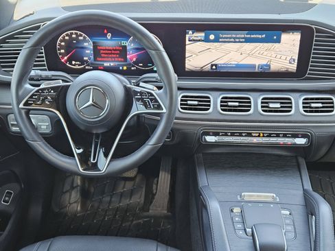 Used 2024 Mercedes-Benz GLE 350 4MATIC image 18