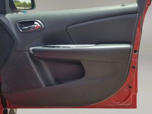 Used 2016 Dodge Journey SXT w/ Premium Group FWD image 17