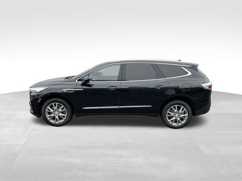 Used 2022 Buick Enclave Essence w/ Experience Buick Package FWD image 4