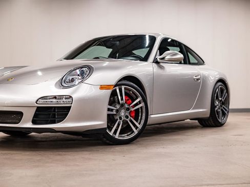 Used 2011 Porsche 911 Carrera S RWD image 14