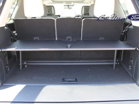 New 2027 Ford Expedition Platinum RWD image 6