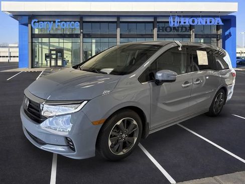 Used 2024 Honda Odyssey Elite image 4