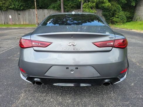 Used 2018 INFINITI Q60 3.0t Luxe RWD image 4