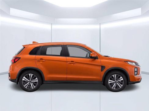 Used 2024 Mitsubishi Outlander Sport ES AWD/4WD image 11