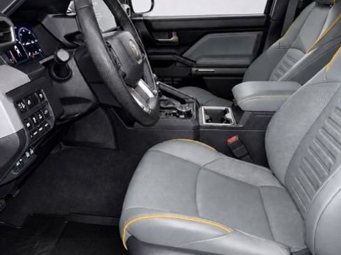 Used 2025 Toyota Tacoma 4x4 Double Cab Hybrid image 16