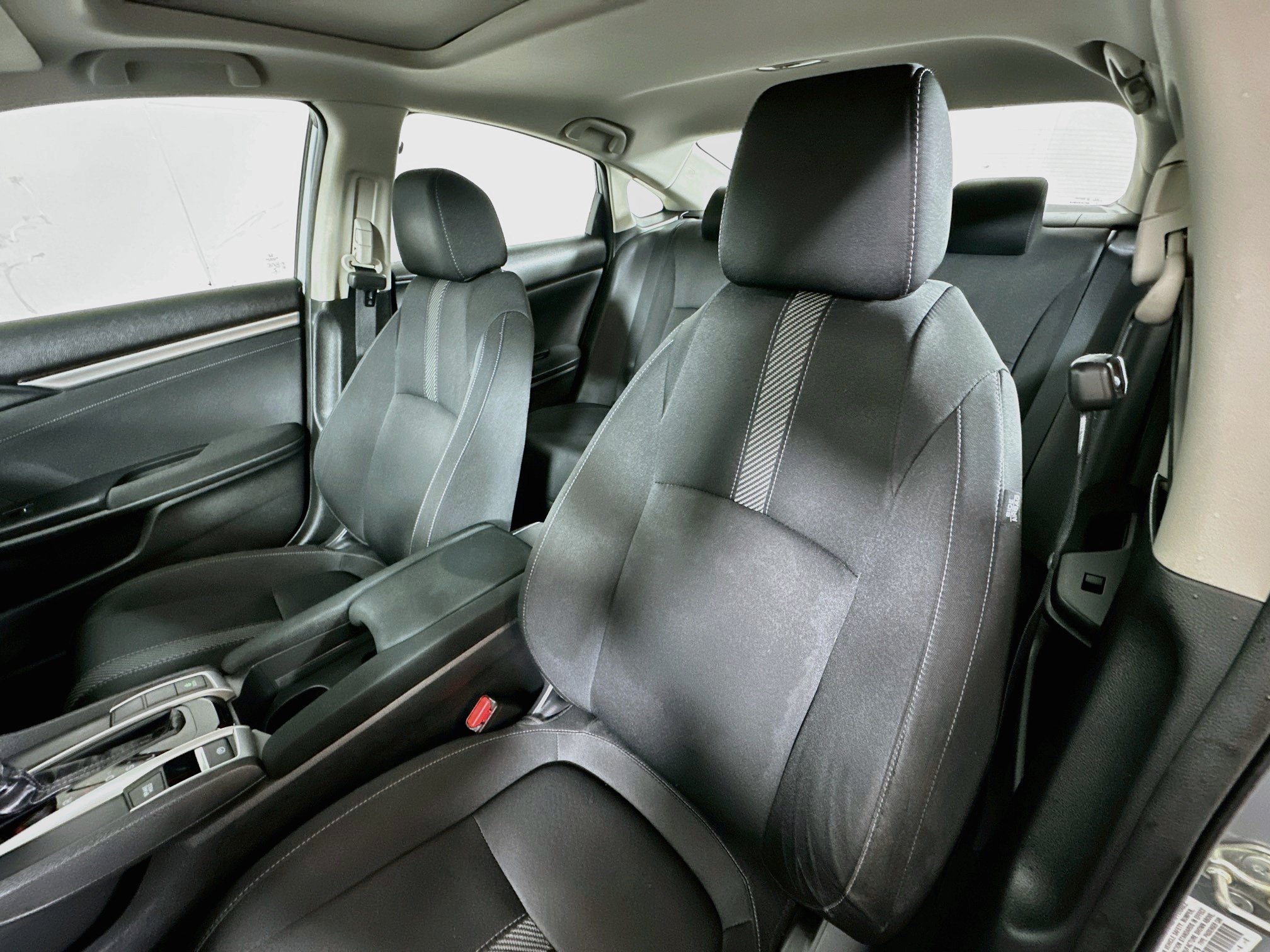 Used 2017 Honda Civic EX-T image 19