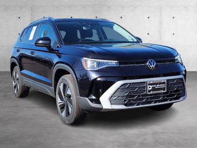 New 2025 Volkswagen Taos SE