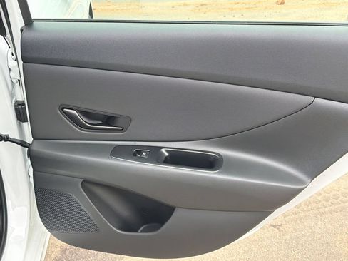 New 2026 Hyundai Elantra Sport FWD image 17