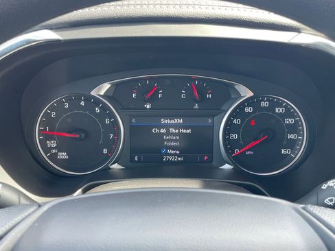 Used 2025 Chevrolet Blazer LT FWD image 41