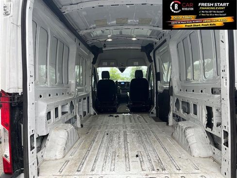 Used 2024 Ford Transit 250 148 Medium Roof Extended AWD image 7