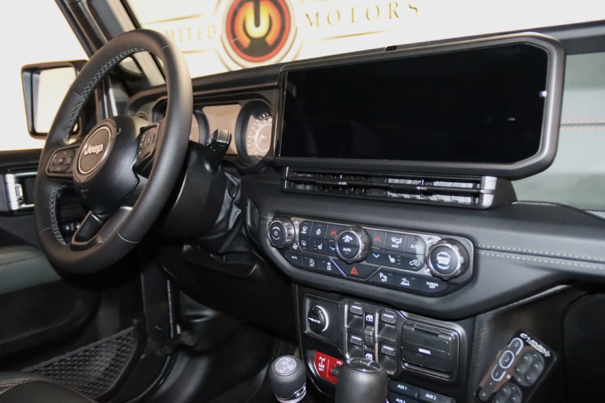 Used 2026 Jeep Gladiator Mojave AWD/4WD image 81