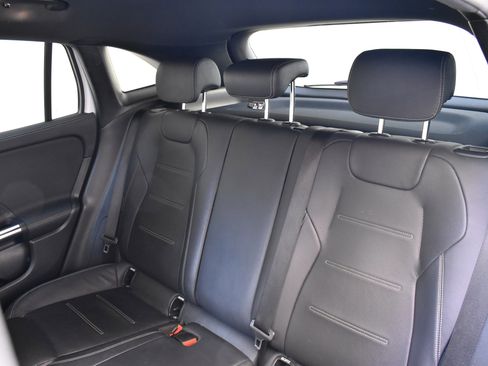 Used 2021 Mercedes-Benz GLA 35 AMG 4MATIC image 28