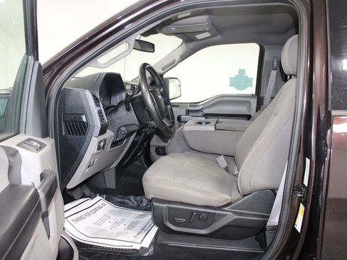 Used 2019 Ford F150 XLT w/ Equipment Group 302A Luxury image 21