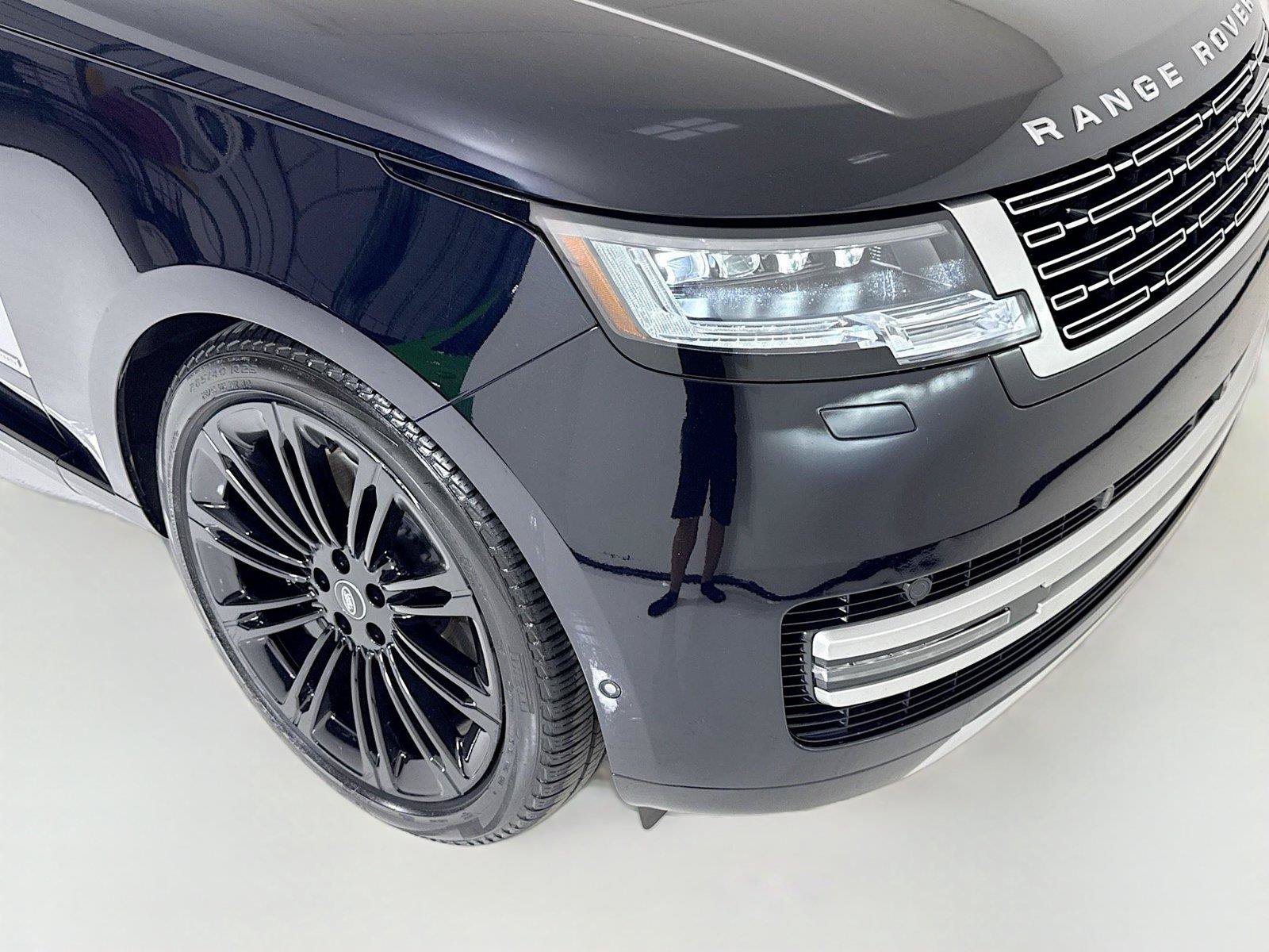 Used 2024 Land Rover Range Rover Autobiography AWD/4WD image 37