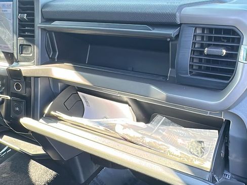 Used 2024 Ford F150 XLT image 30