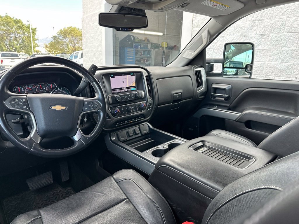 Used 2016 Chevrolet Silverado 2500 LTZ w/ Duramax Plus Package AWD/4WD image 7